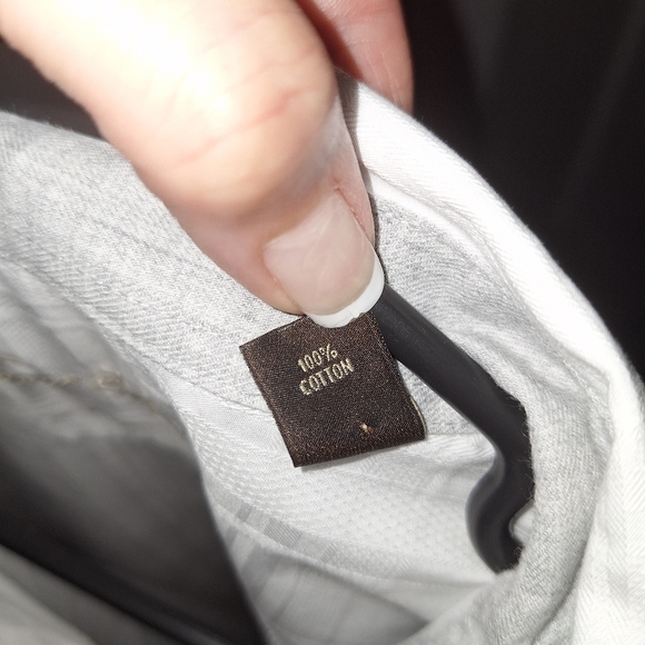 White Button-Up Shirt - Picture 4 of 4